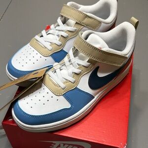 Nike Kids Blue and Tan Sneakers